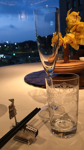 〒100-0006 東京都千代田区有楽町１丁目８−１