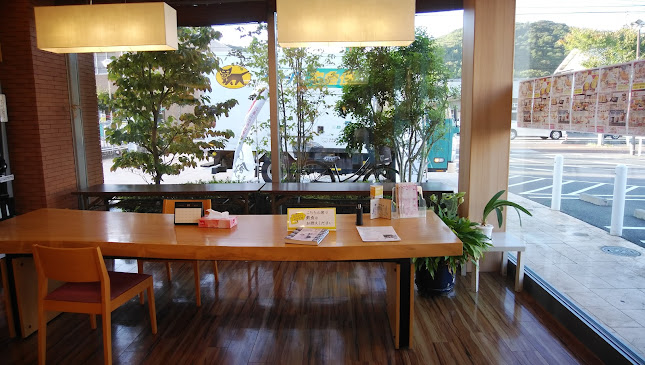 Comentarii opinii despre 岡山夢菓匠敷島堂 瀬戸店