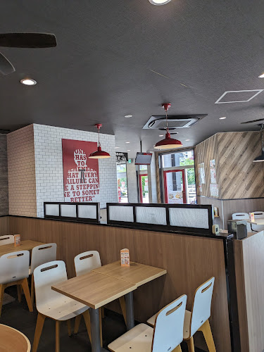 Opinii despre ケンタッキーフライドチキン金城店 în 名古屋市 - 飲食業