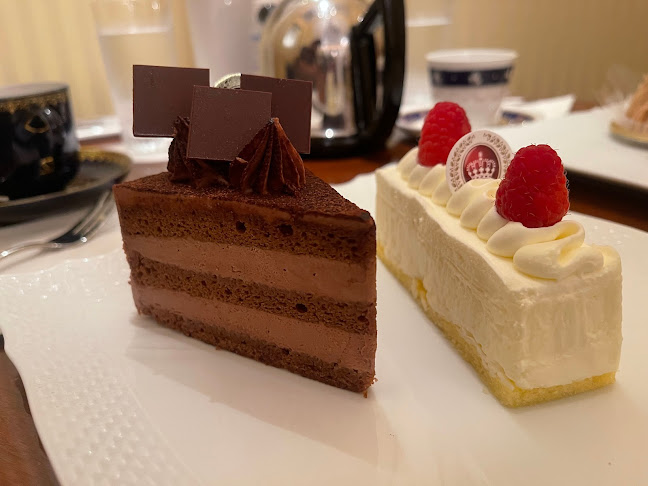 〒104-0061 東京都中央区銀座５丁目４−６ B1F