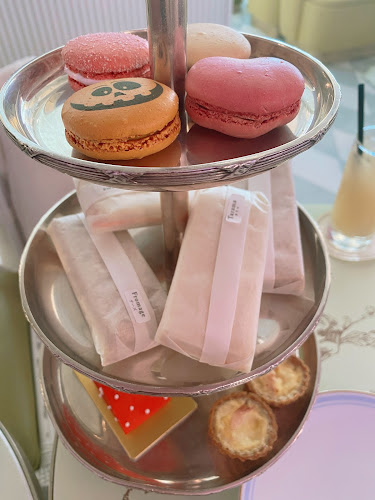 Opinii despre LADUREE 渋谷フードショー în 渋谷区 - 飲食業