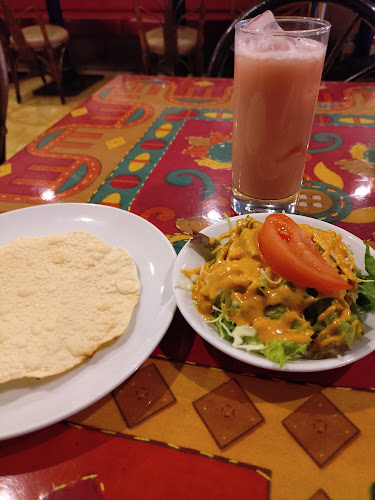 Comentarii opinii despre インド料理 ガンガマハル 淡路店