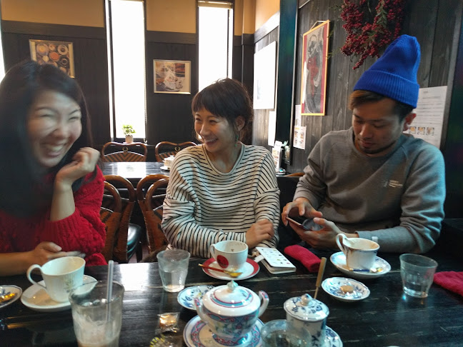 Opinii despre 清茶館 セピアの森で în 郡上市 - 飲食業