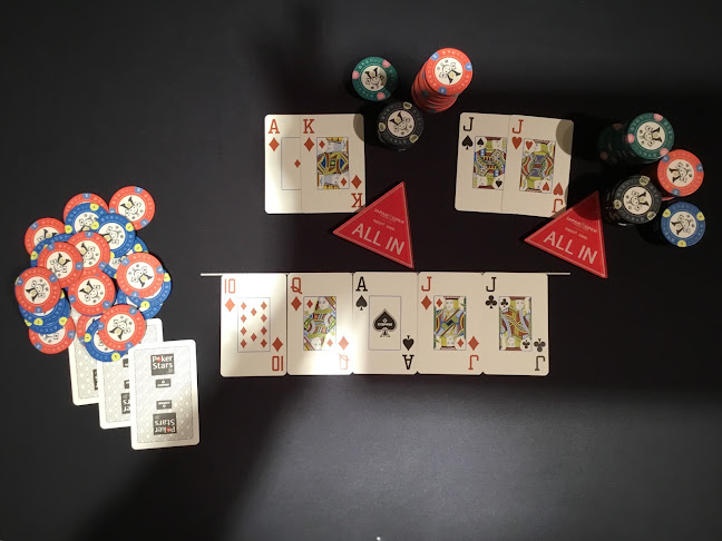 Comentarii opinii despre 金沢SPARKL