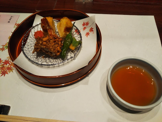 Comentarii opinii despre 和食 六郎