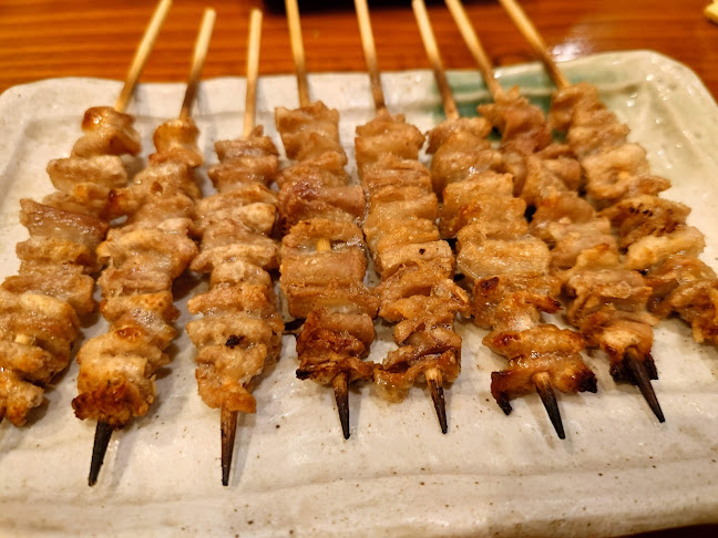 Comentarii opinii despre 炭火焼鳥 吉鳥 千林店