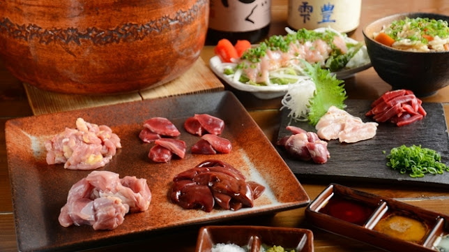 べんがら亭 港店