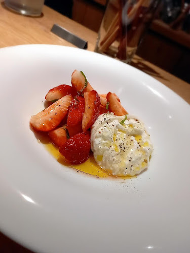 WINE STAND caprino - 神戸市