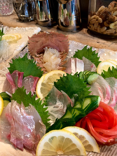 〒850-0841 長崎県長崎市銅座町８−８