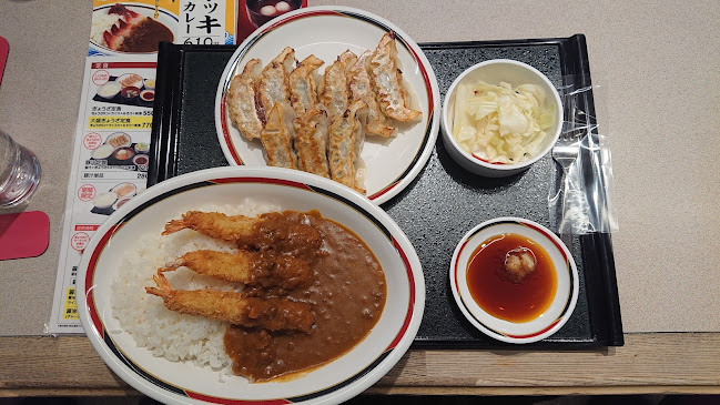 Opinii despre みよしの 環状光星店 în 札幌市 - 飲食業