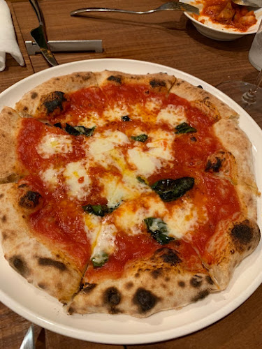 Comentarii opinii despre ラ・ジェンマ