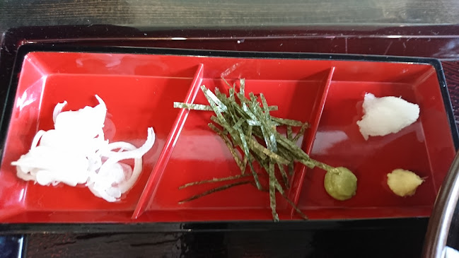 Comentarii opinii despre 手打ちうどん どん太