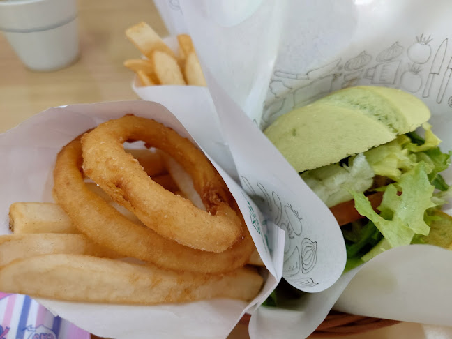 Comentarii opinii despre モスバーガー島忠小平店