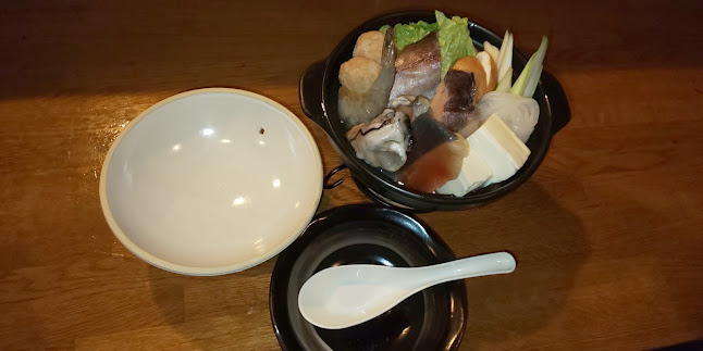 〒682-0022 鳥取県倉吉市上井町２丁目２−１６