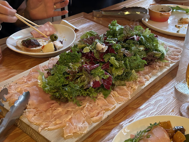 オステリア アル・ポンテ - 飲食業