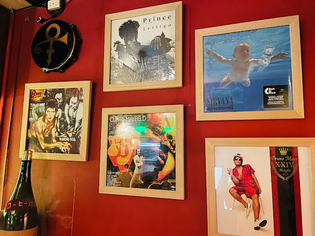 Comentarii opinii despre レトロバーレト (RETRO BAR レト)