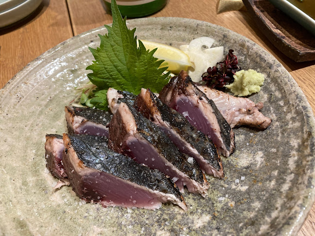 酒の間くろもしろも