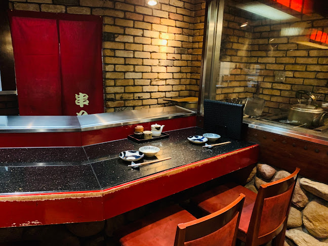 肉家 串八 - 飲食業