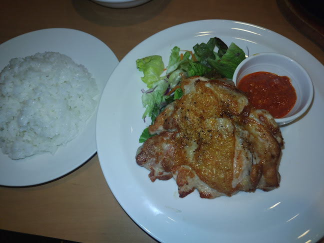 Comentarii opinii despre ガスト 如意店