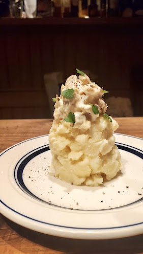 Comentarii opinii despre WINE STAND caprino