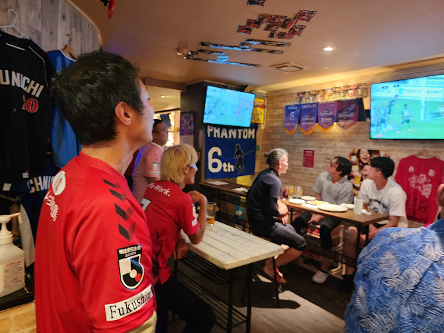 スポーツバー ファントム - 飲食業