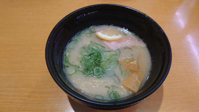 Opinii despre スシロー 名古屋茶屋が坂店 în 名古屋市 - 飲食業