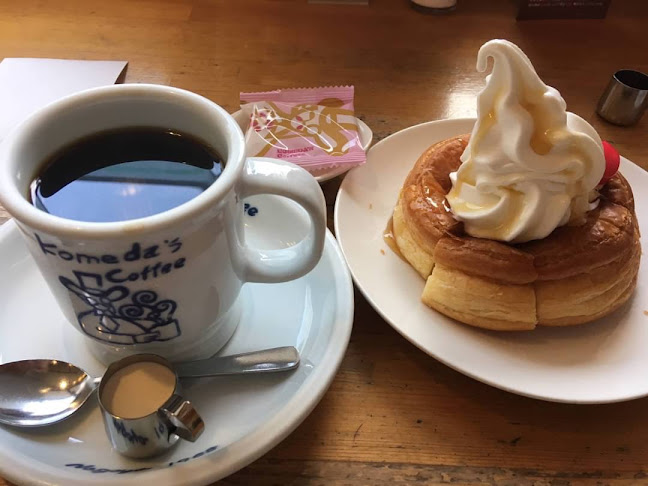 Comentarii opinii despre コメダ珈琲店 エスカ店