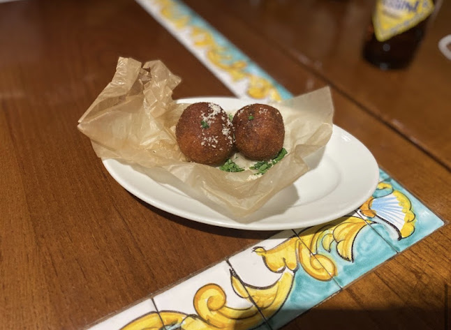 Opinii despre La TRIPLETTA ラ・トリプレッタ în 品川区 - 飲食業