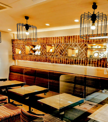 〒651-0097 兵庫県神戸市中央区布引町４丁目１−１ JR三ノ宮駅構内東口コンコース