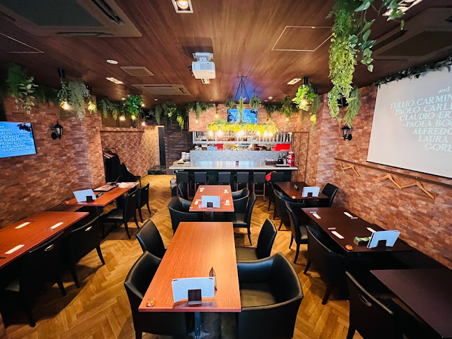 〒810-0023 福岡県福岡市中央区警固１丁目１５−５０ アークタウン 2F