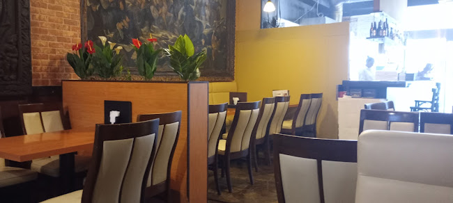 Comentarii opinii despre RARA 神戸店