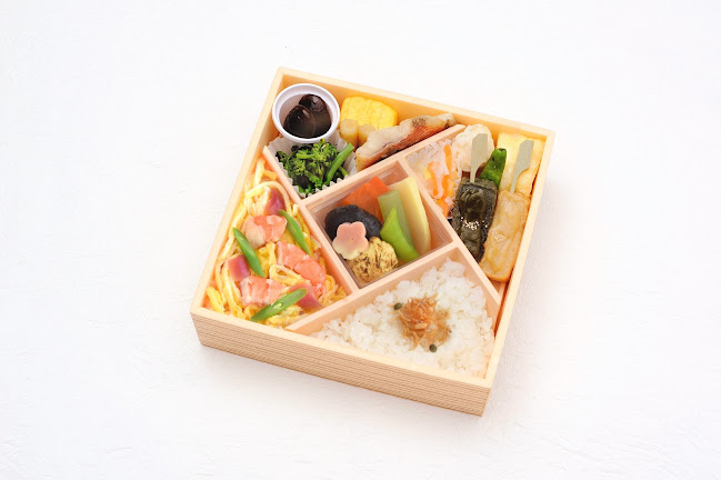 湯葉と豆腐の梅の花テイクアウトショップ 小倉井筒屋店 - 飲食業