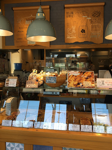 Opinii despre WAFU WAFU WAFFLE LIEGE(リエージュ) în 那覇市 - 飲食業