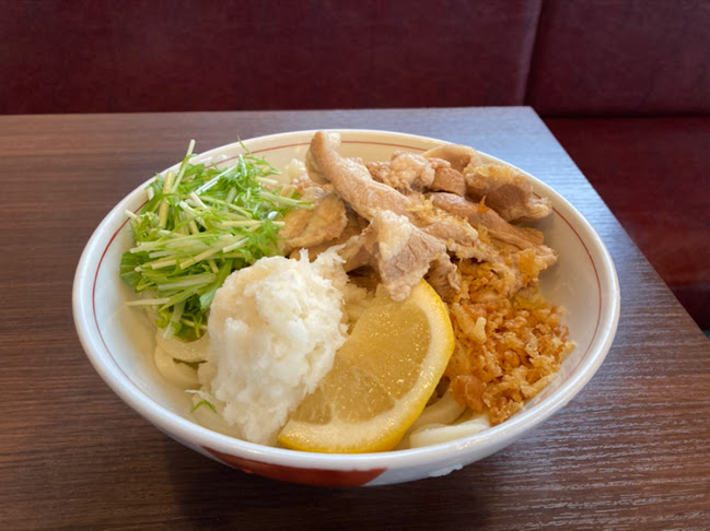 Comentarii opinii despre うどん家族 小進庵