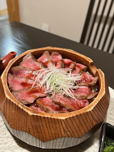 〒515-0017 三重県松阪市京町５１５−１９ SUNRISE ビル ２F