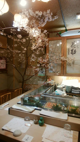 すし屋の花勘 - 飲食業