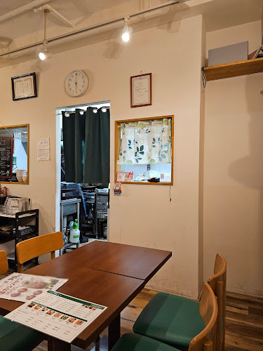 Cafe&ごはん まちゃキッチン - 飲食業