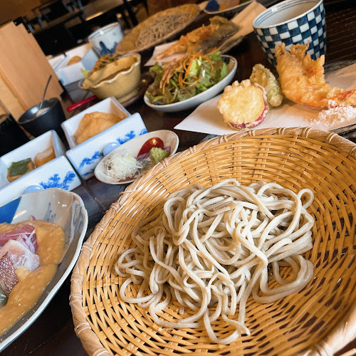 〒594-0022 大阪府和泉市黒鳥町２丁目１６−１３