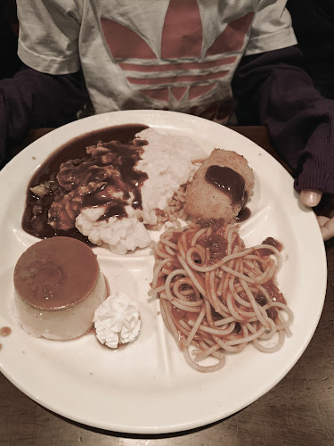 〒630-8216 奈良県奈良市東向南町２８−１