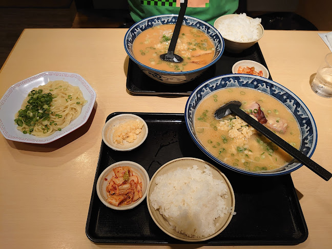 〒544-0005 大阪府大阪市生野区中川２丁目８−１９