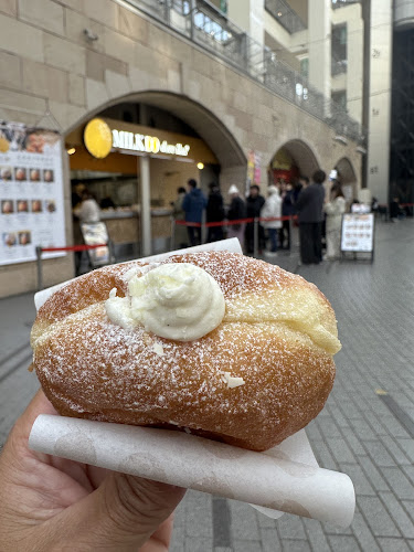 Opinii despre MILK DO dore iku?札幌本店 în 札幌市 - 飲食業