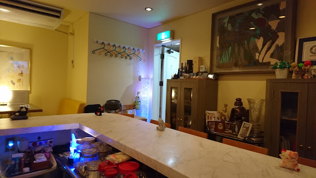 Opinii despre ラウンジ ひらた în 呉市 - 飲食業