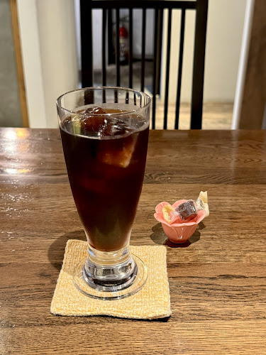 〒810-0022 福岡県福岡市中央区薬院２丁目１４−２６