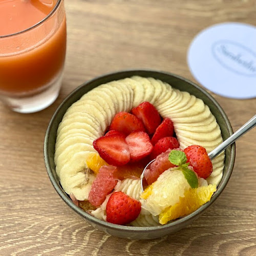 サラベス 東京店