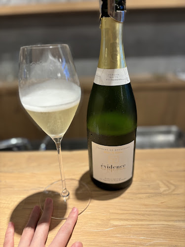 Opinii despre WINE STAND caprino în 神戸市 - 飲食業