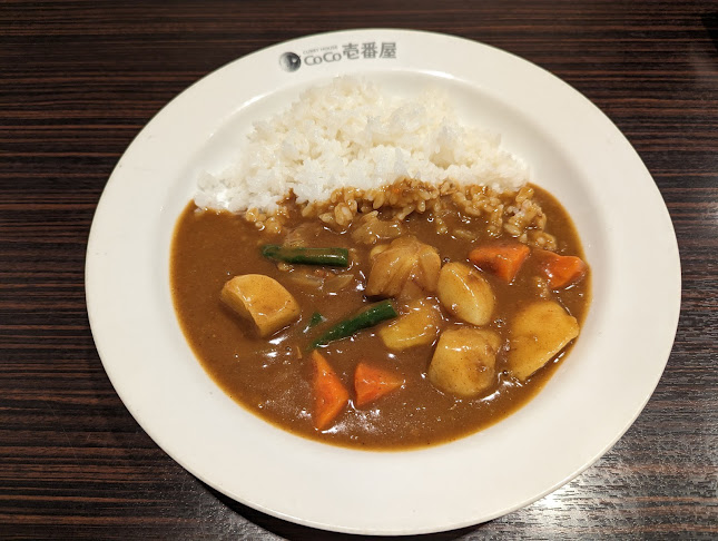 〒330-0063 埼玉県さいたま市浦和区高砂２丁目６−６ 秩父屋ビル １階