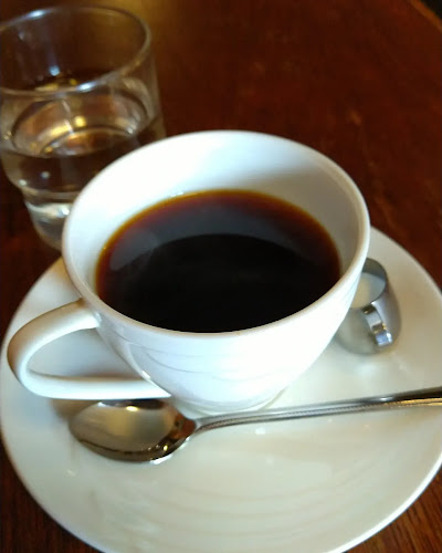 〒400-0031 山梨県甲府市丸の内３丁目３−９