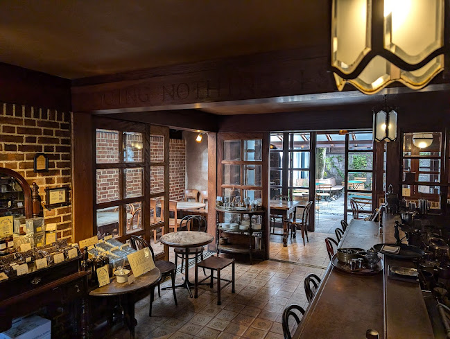 〒710-0054 岡山県倉敷市本町４−１