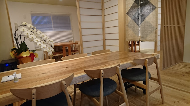 Opinii despre 和重 în 佐世保市 - 飲食業