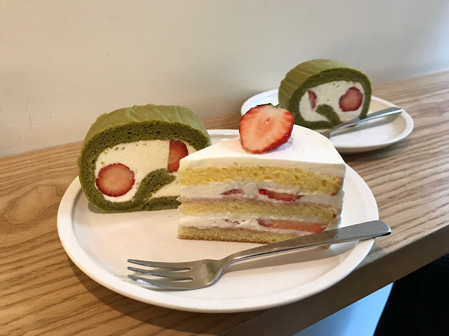 〒151-0063 東京都渋谷区富ケ谷１丁目７−９